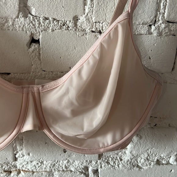 CALVIN KLEIN 36DD Pink Mesh Underwire Bra - Picture 2 of 4